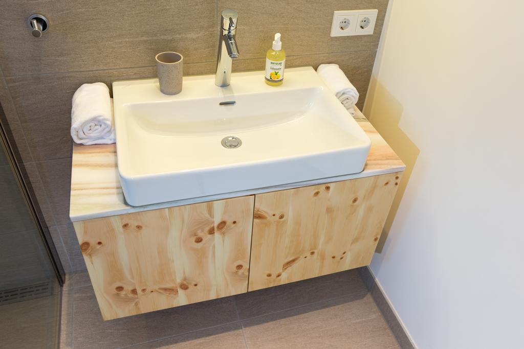 Himmlisch Urlauben St. Nikolai Apartment Sankt Nikolai im Solktal Ngoại thất bức ảnh
